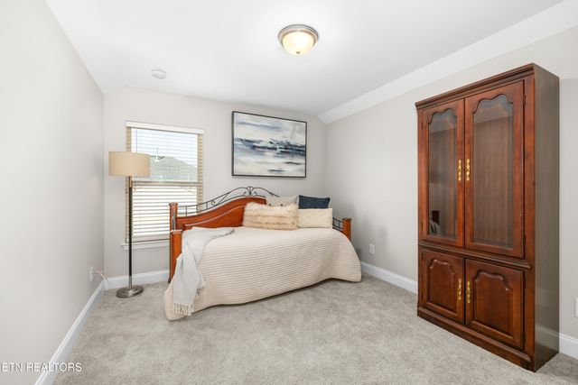 720 Sandpiper St, Maryville, TN 37801