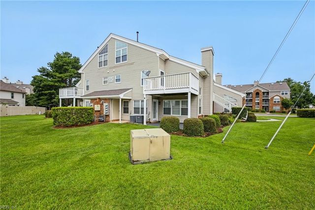 4060 Laurel Green CIR, Virginia Beach, VA 23456