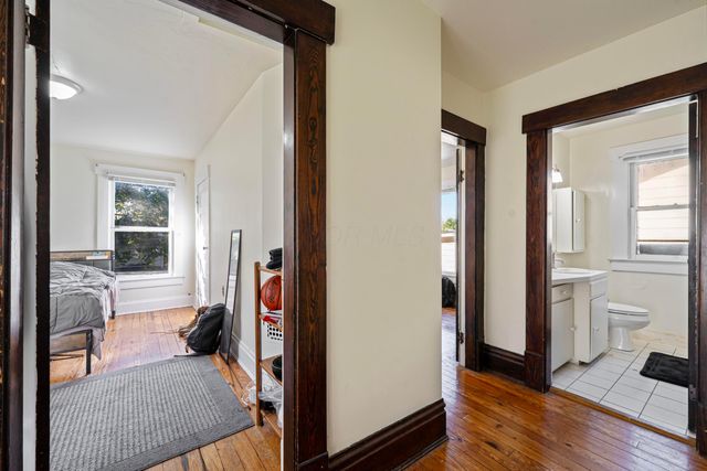 217 E Oakland Avenue, Columbus, OH 43201