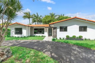 6701 SW 48th St, Miami, FL 33155