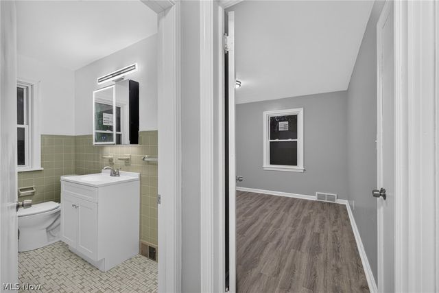 132 S Main Street, Austintown, OH 44515