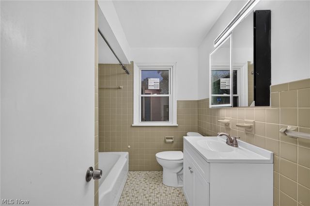 132 S Main Street, Austintown, OH 44515