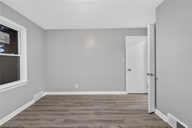 132 S Main Street, Austintown, OH 44515