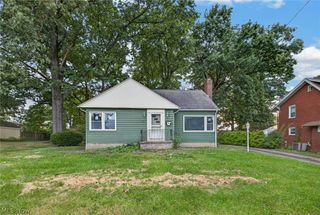 132 S Main Street, Austintown, OH 44515