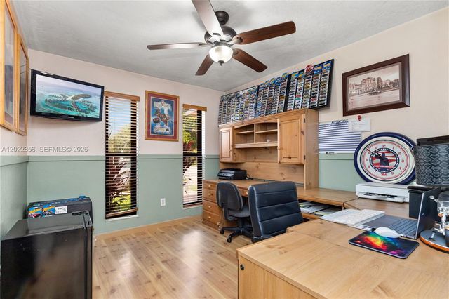 321 NW 96th Ave, Pembroke Pines, FL 33024