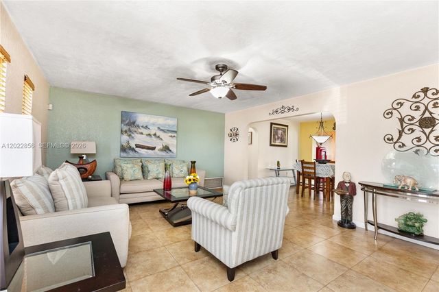321 NW 96th Ave, Pembroke Pines, FL 33024