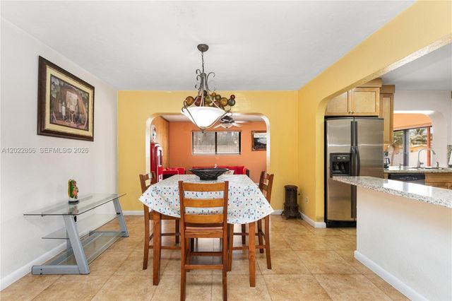 321 NW 96th Ave, Pembroke Pines, FL 33024