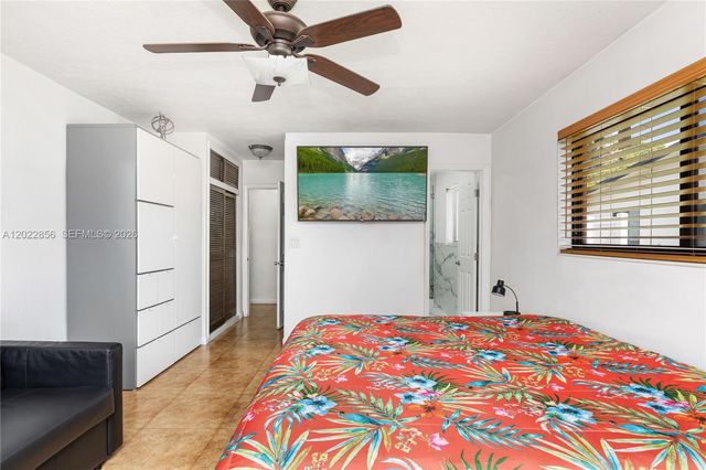 321 NW 96th Ave, Pembroke Pines, FL 33024