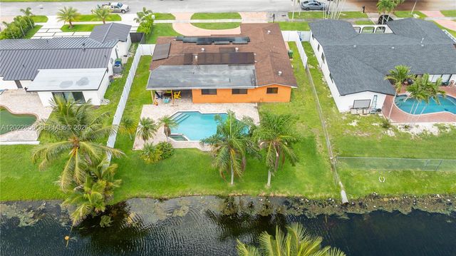 321 NW 96th Ave, Pembroke Pines, FL 33024
