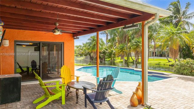 321 NW 96th Ave, Pembroke Pines, FL 33024