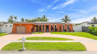 321 NW 96th Ave, Pembroke Pines, FL 33024