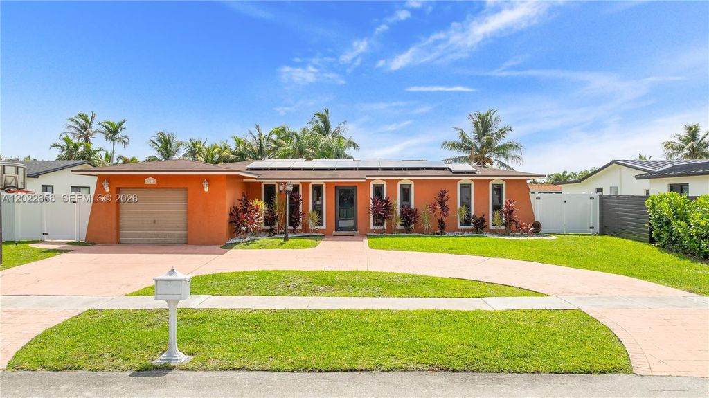 321 NW 96th Ave, Pembroke Pines, FL 33024