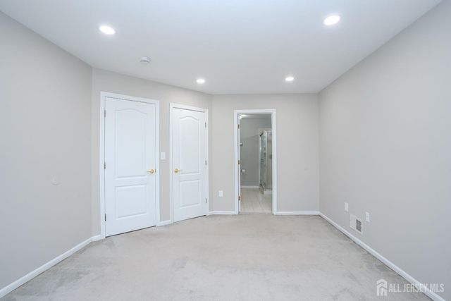 93 Amy Drive, North Brunswick, NJ 08902