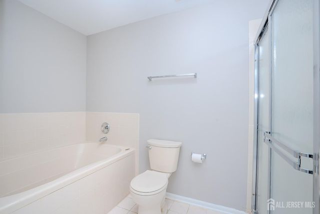 93 Amy Drive, North Brunswick, NJ 08902