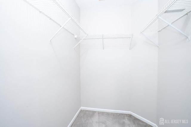 93 Amy Drive, North Brunswick, NJ 08902