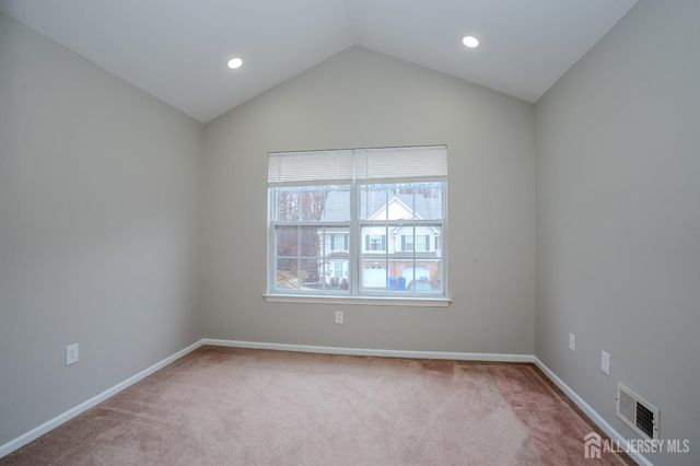 93 Amy Drive, North Brunswick, NJ 08902