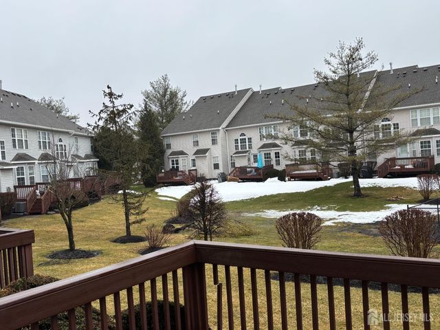 93 Amy Drive, North Brunswick, NJ 08902