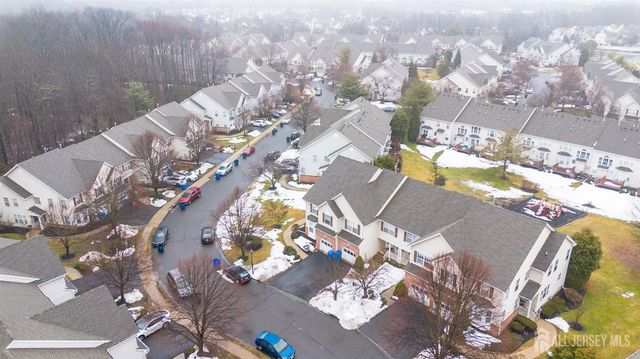 93 Amy Drive, North Brunswick, NJ 08902