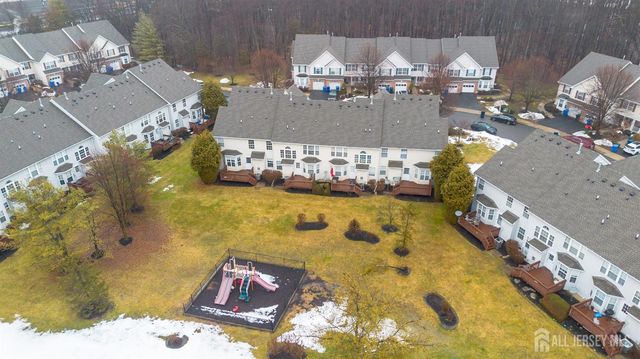 93 Amy Drive, North Brunswick, NJ 08902