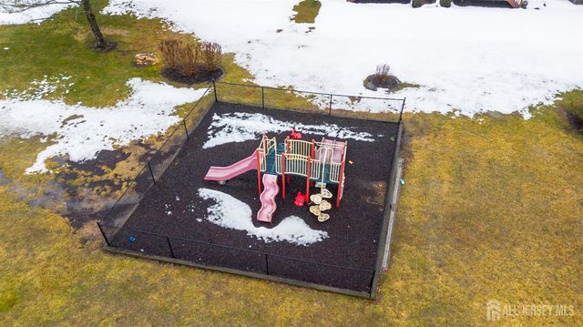 93 Amy Drive, North Brunswick, NJ 08902