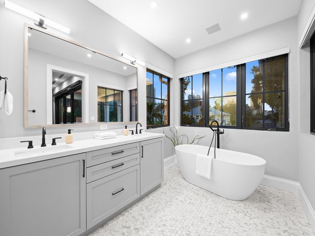 612 SW 6th Avenue, Fort Lauderdale, FL 33315