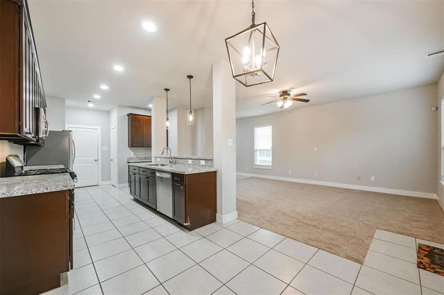 351 Brandy Ridge Lane, Dickinson, TX 77539