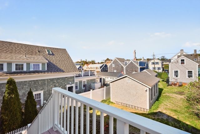 3 Atlantic Ave, Provincetown, MA 02657