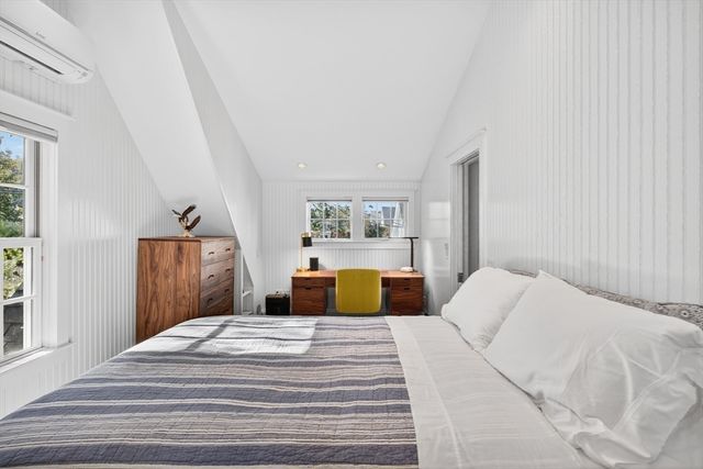 3 Atlantic Ave, Provincetown, MA 02657