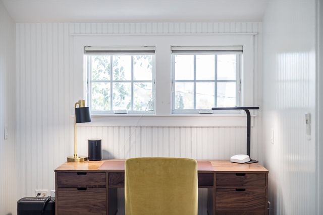 3 Atlantic Ave, Provincetown, MA 02657