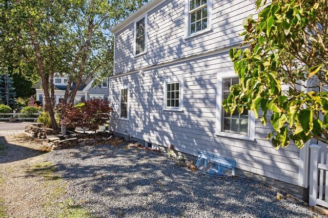 3 Atlantic Ave, Provincetown, MA 02657