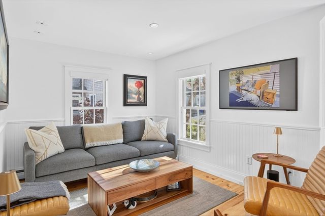 3 Atlantic Ave, Provincetown, MA 02657