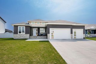 3664 Valley View Drive S, Fargo, ND 58104