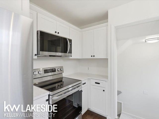 21837 Rausch Avenue, Eastpointe, MI 48021