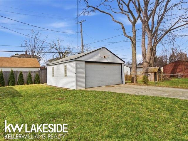 21837 Rausch Avenue, Eastpointe, MI 48021