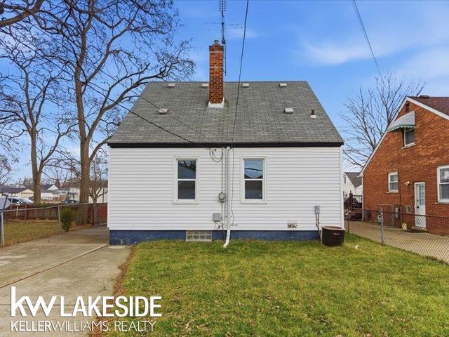 21837 Rausch Avenue, Eastpointe, MI 48021