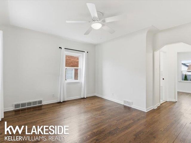 21837 Rausch Avenue, Eastpointe, MI 48021