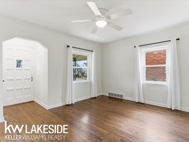 21837 Rausch Avenue, Eastpointe, MI 48021