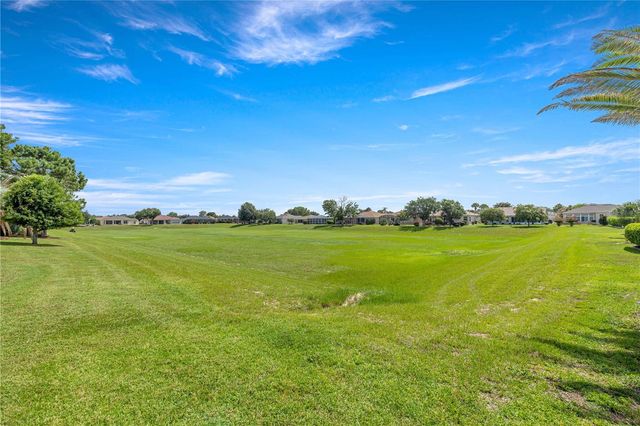 15862 SW 13TH CIRCLE, Ocala, FL 34473