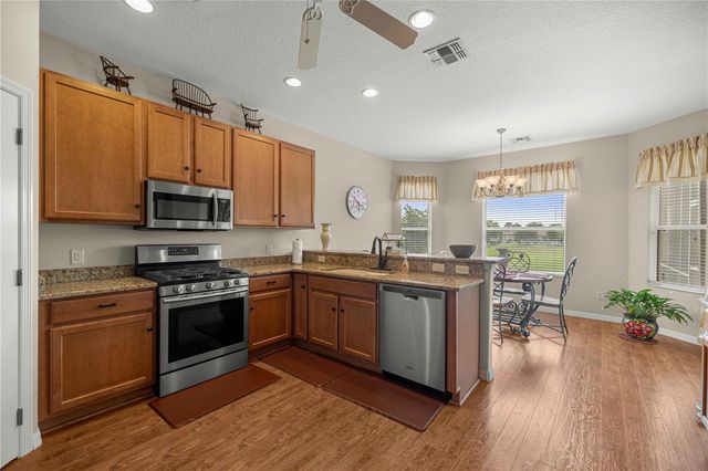 15862 SW 13TH CIRCLE, Ocala, FL 34473