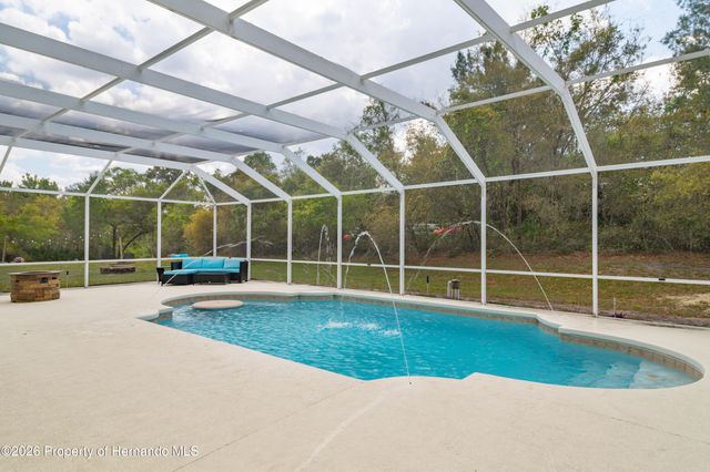 6151 New Osprey Point, Weeki Wachee, FL 34607