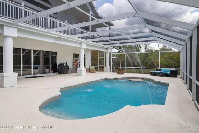6151 New Osprey Point, Weeki Wachee, FL 34607