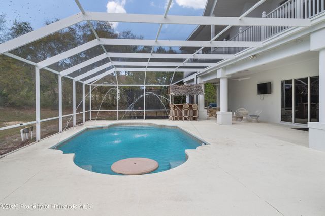 6151 New Osprey Point, Weeki Wachee, FL 34607