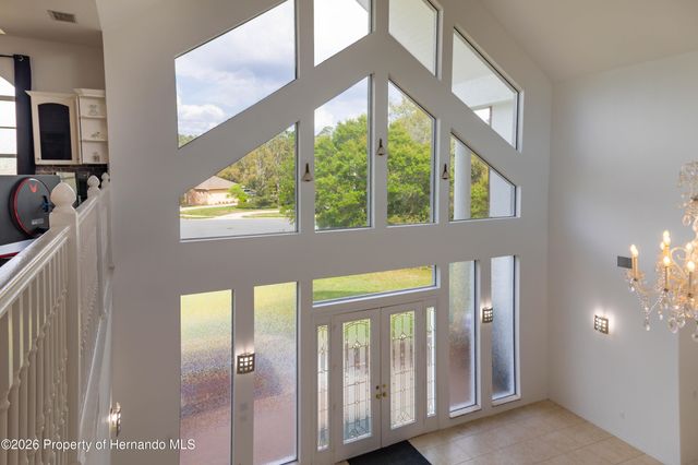 6151 New Osprey Point, Weeki Wachee, FL 34607