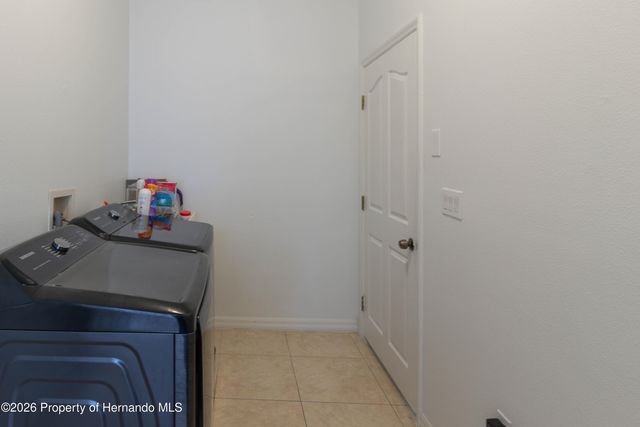 6151 New Osprey Point, Weeki Wachee, FL 34607