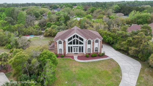 6151 New Osprey Point, Weeki Wachee, FL 34607