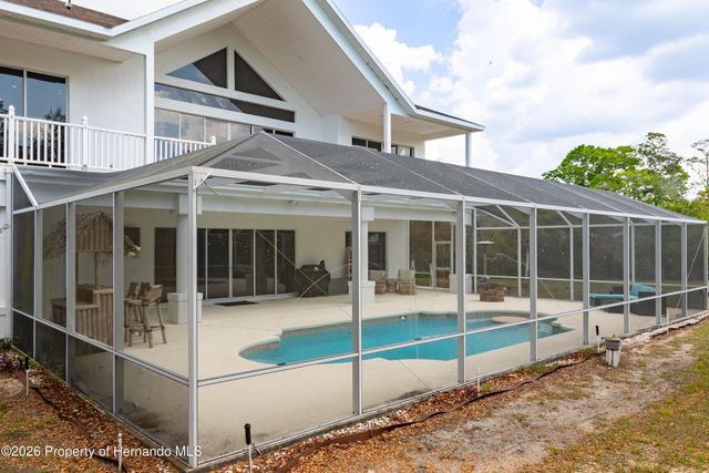 6151 New Osprey Point, Weeki Wachee, FL 34607