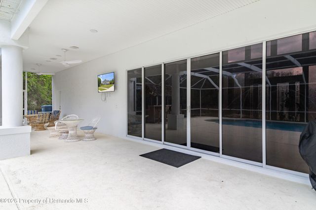 6151 New Osprey Point, Weeki Wachee, FL 34607