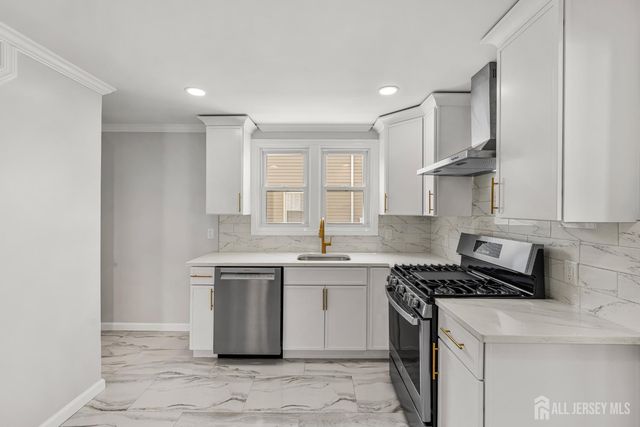 234 Old Road, Sewaren, NJ 07077