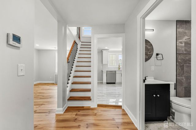 234 Old Road, Sewaren, NJ 07077