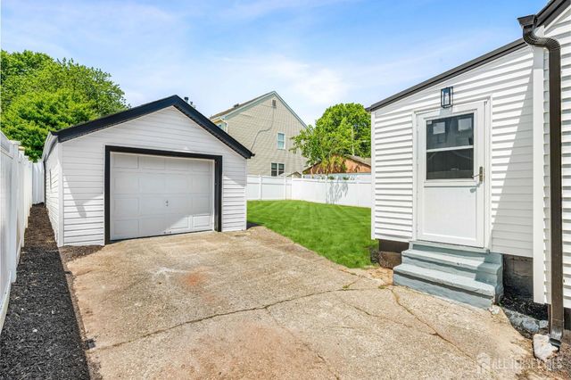234 Old Road, Sewaren, NJ 07077